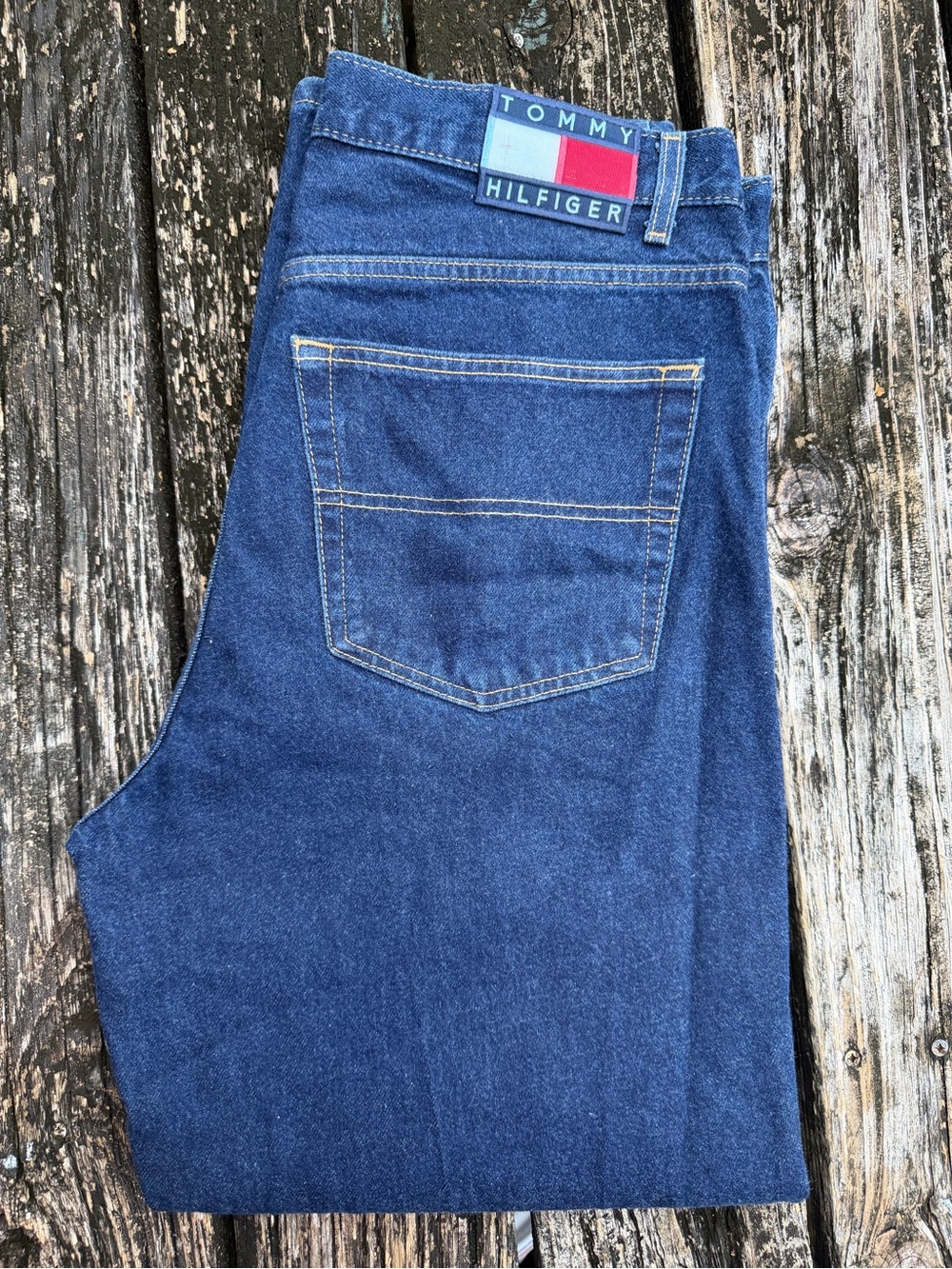 Vintage Tommy Hilfiger 36x30 Dark Blue Relaxed Denim Jeans w/ Signature Patch P6